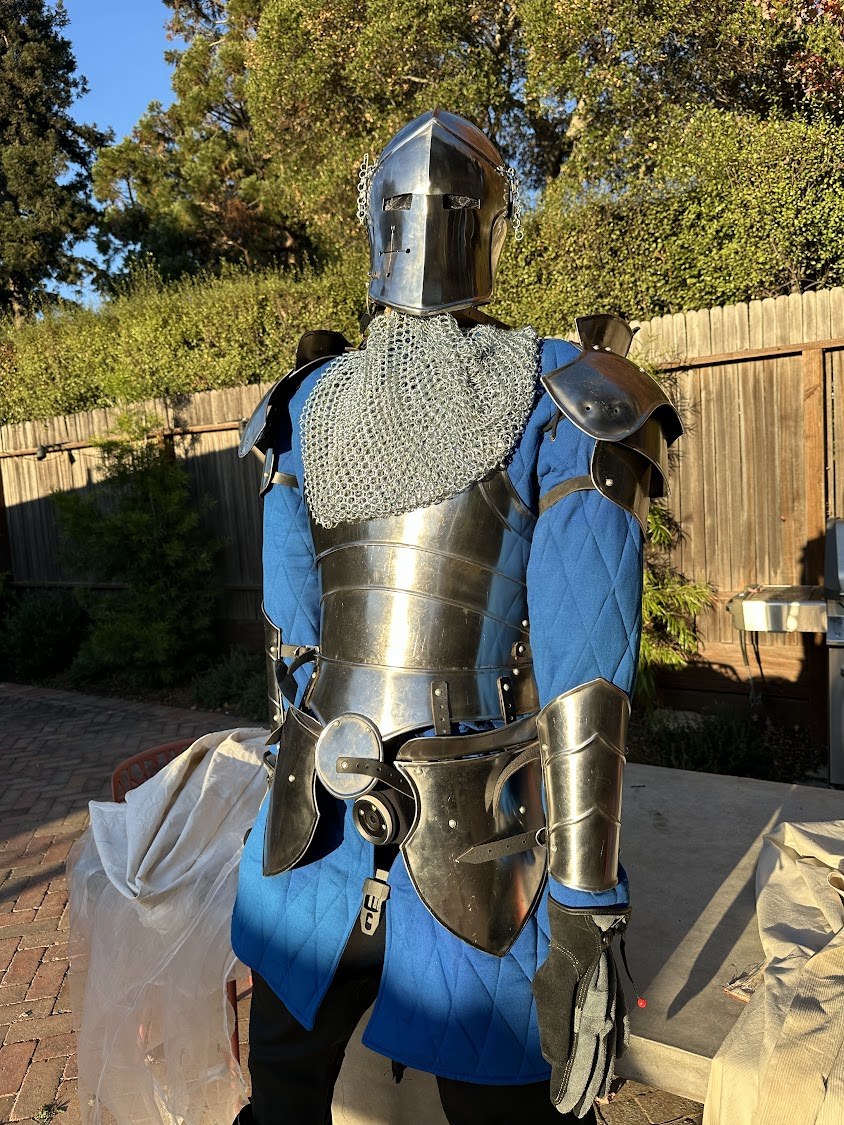 The knight in daylight, fully dressed